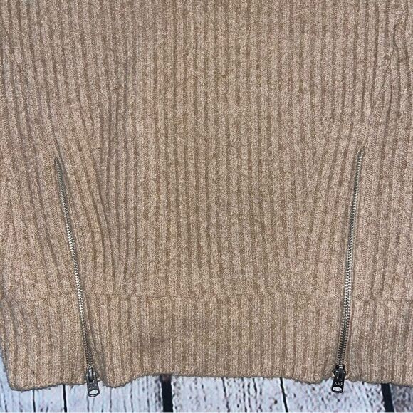 Vintage Abercrombie & Fitch Wool Sweater - Picture 7 of 13